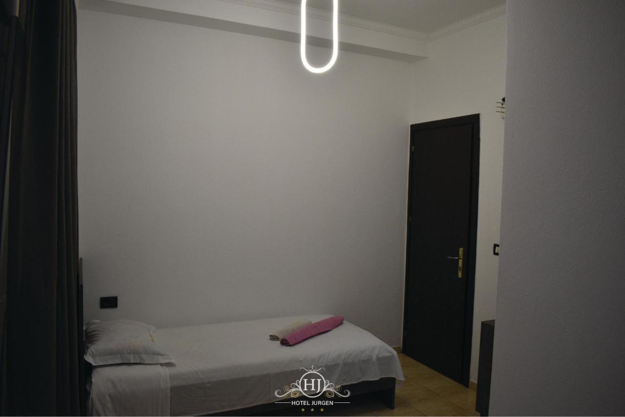Hotel Jurgen Lezhe Luaran gambar