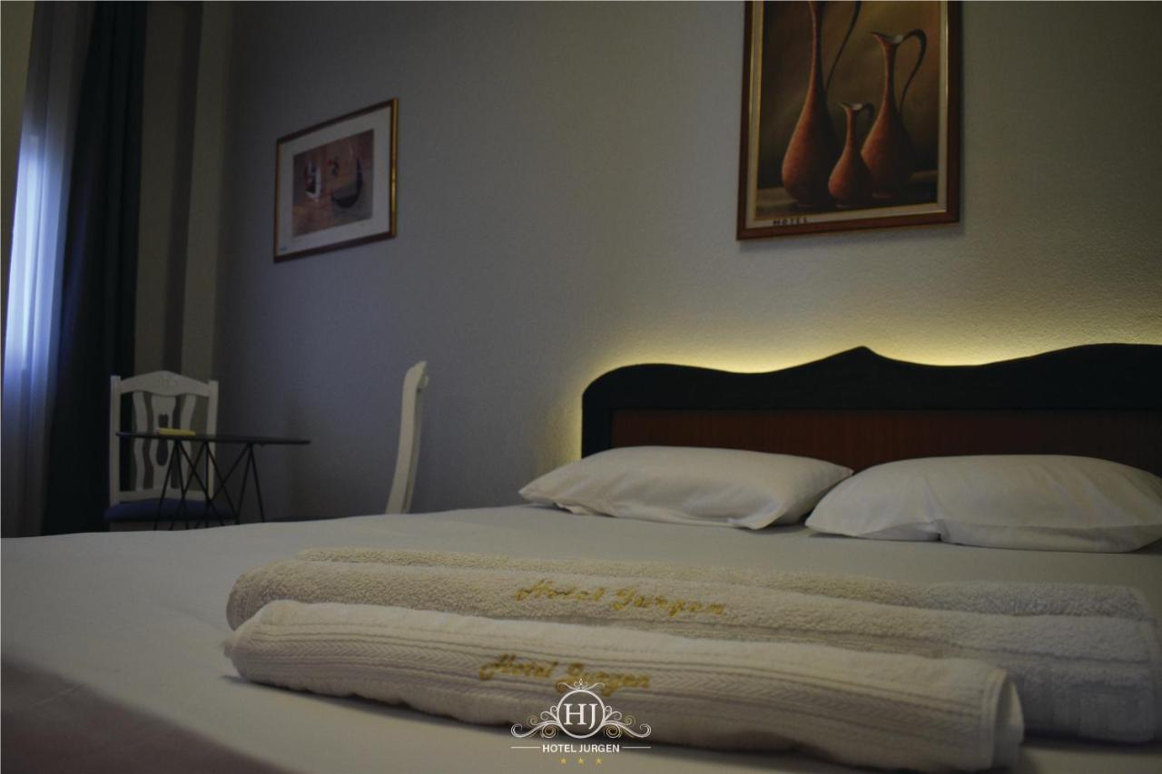 Hotel Jurgen Lezhe Luaran gambar