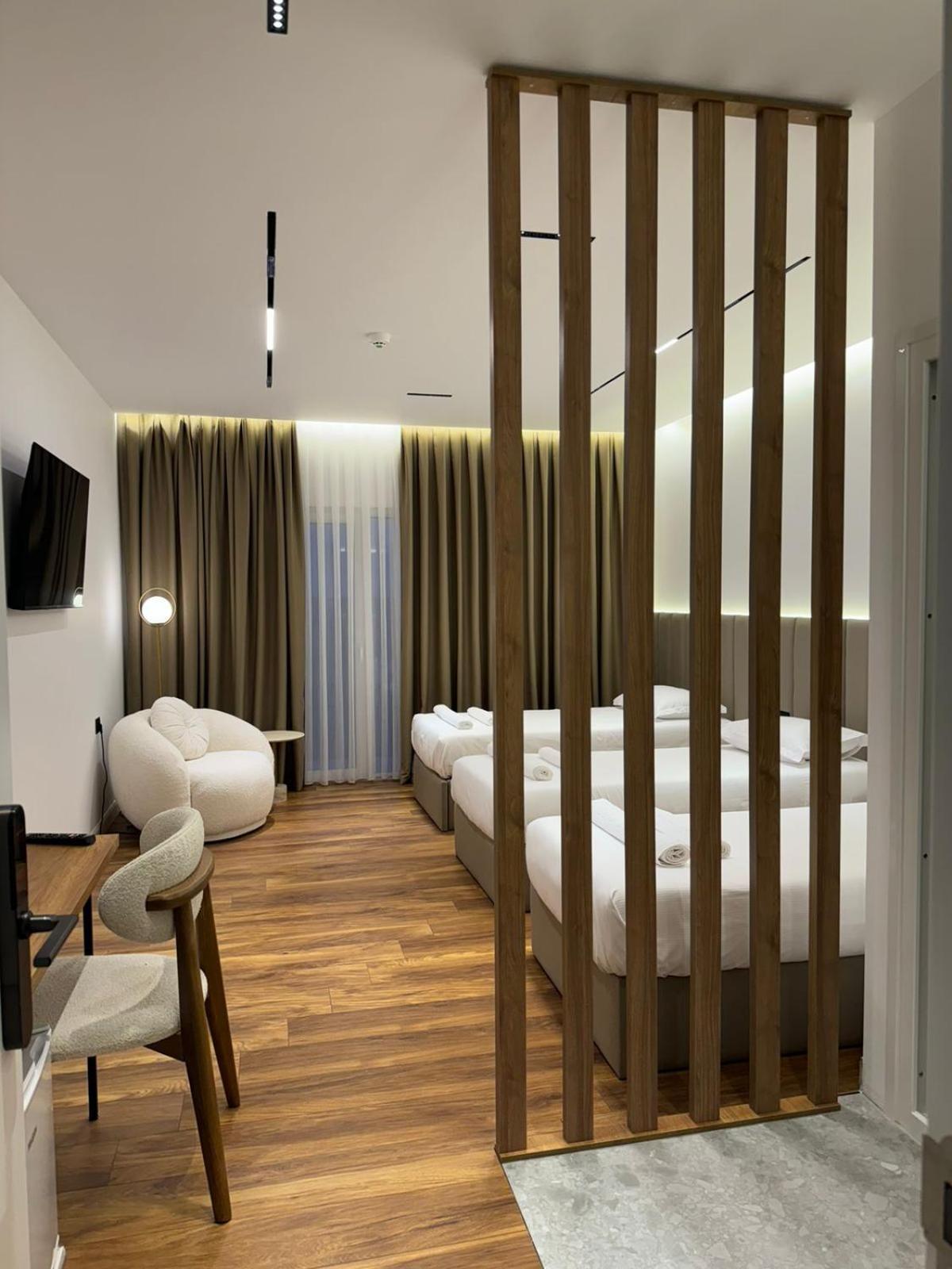 Hotel Jurgen Lezhe Luaran gambar