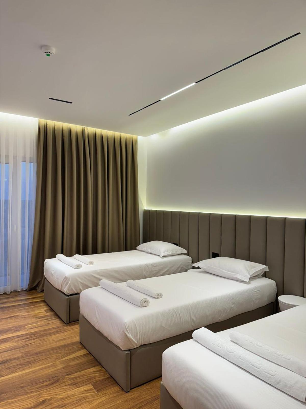 Hotel Jurgen Lezhe Luaran gambar